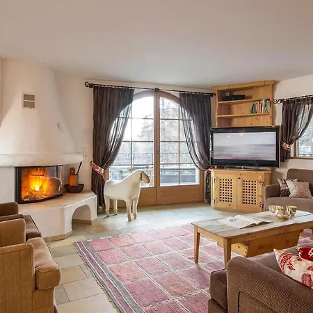 Chesarina By Interhome