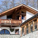 Chesarina By Interhome Dom wakacyjny La Punt-Chamues-ch
